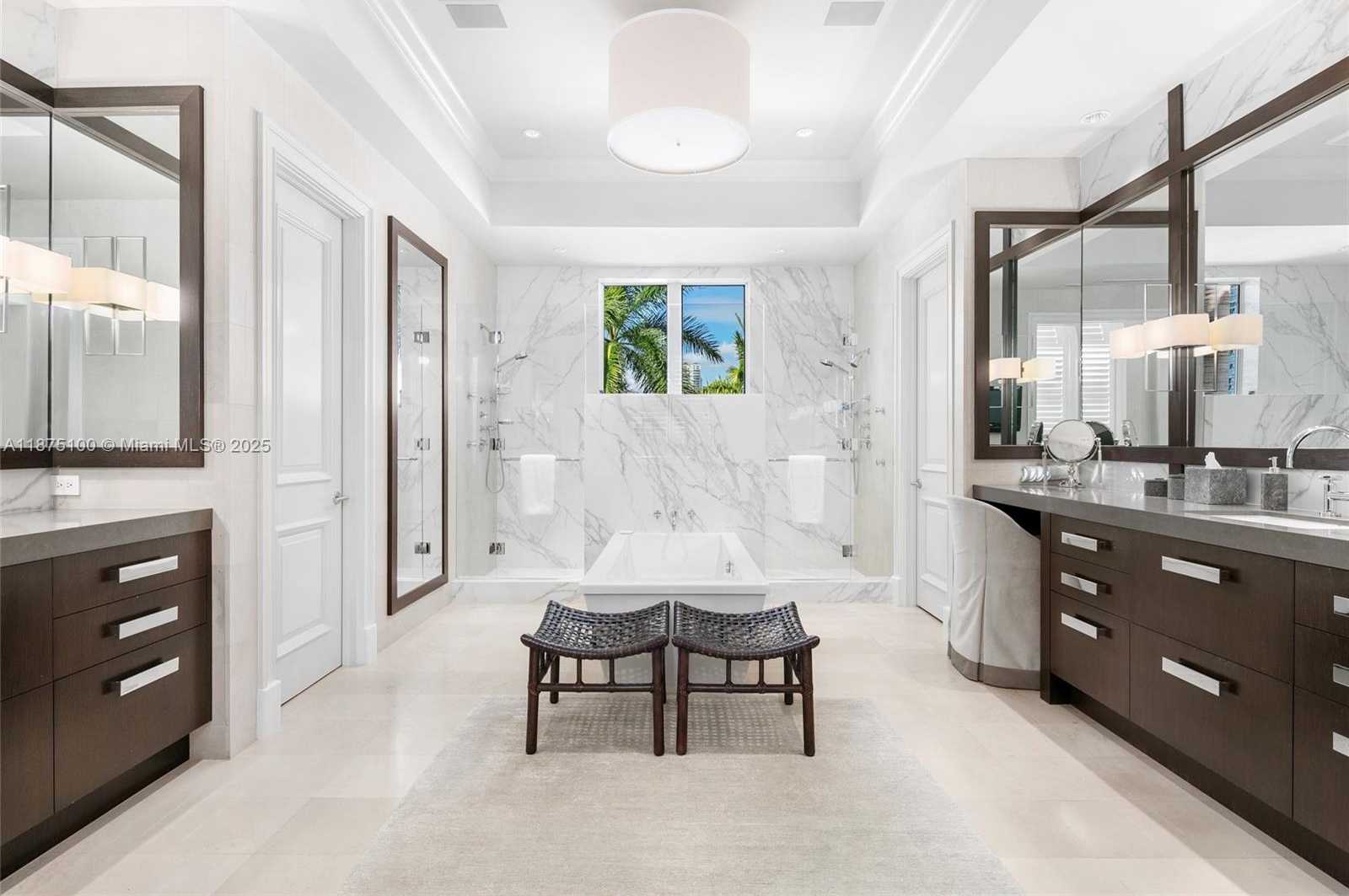 Small Image of 4042 ISLAND ESTATES DR, Aventura Number 19