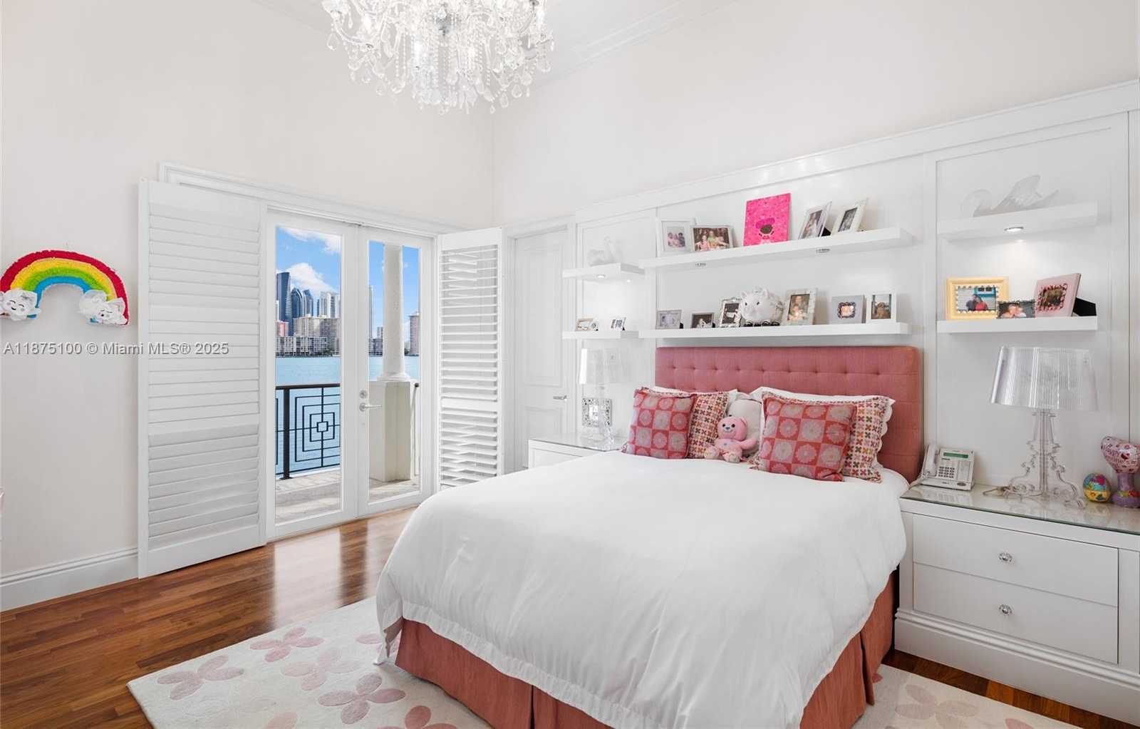 Small Image of 4042 ISLAND ESTATES DR, Aventura Number 26