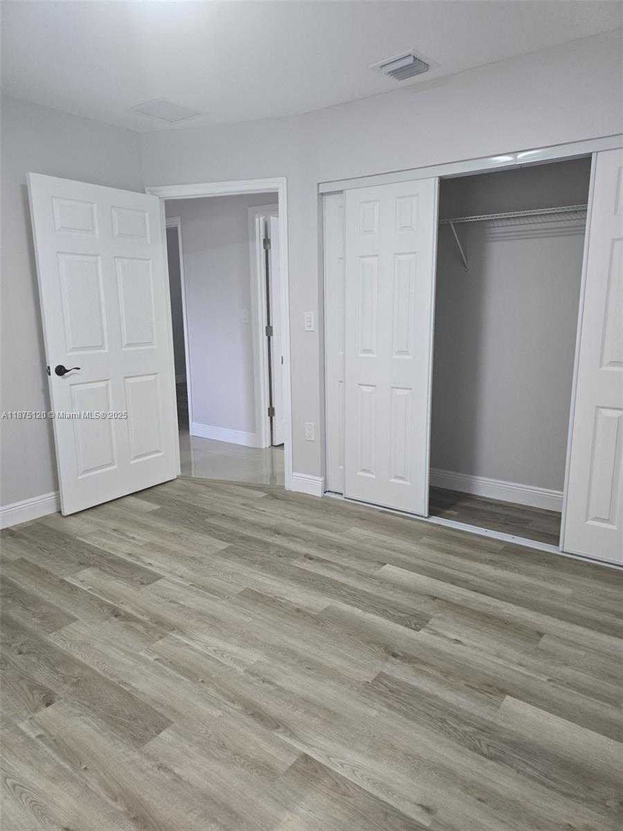 Small Image of 780 WEST 74TH PL, Hialeah Number 22