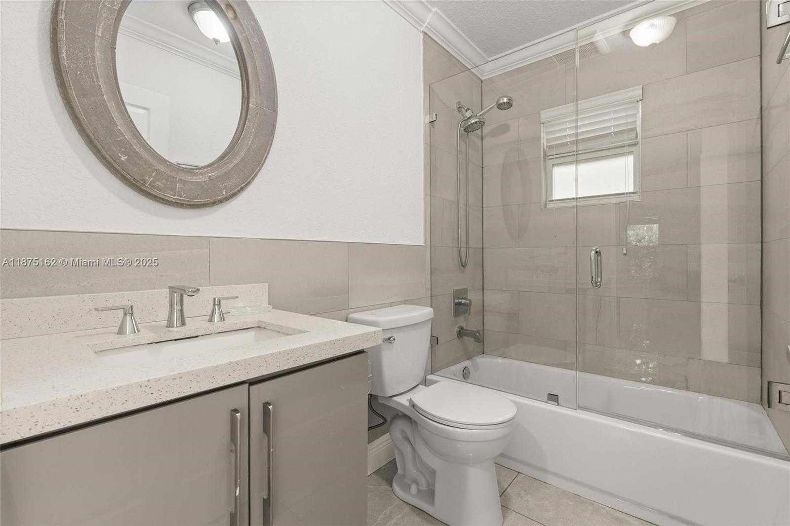 Small Image of 1081 NORTH EAST 132ND ST, North Miami Number 9