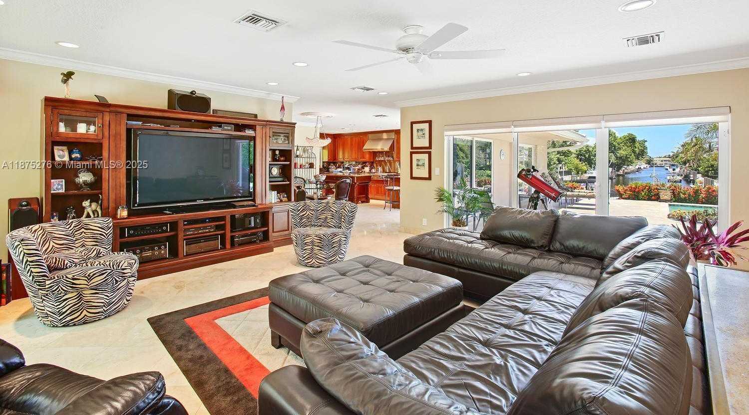 Small Image of 7050 NORTH EAST 7TH AVE, Boca Raton Number 10