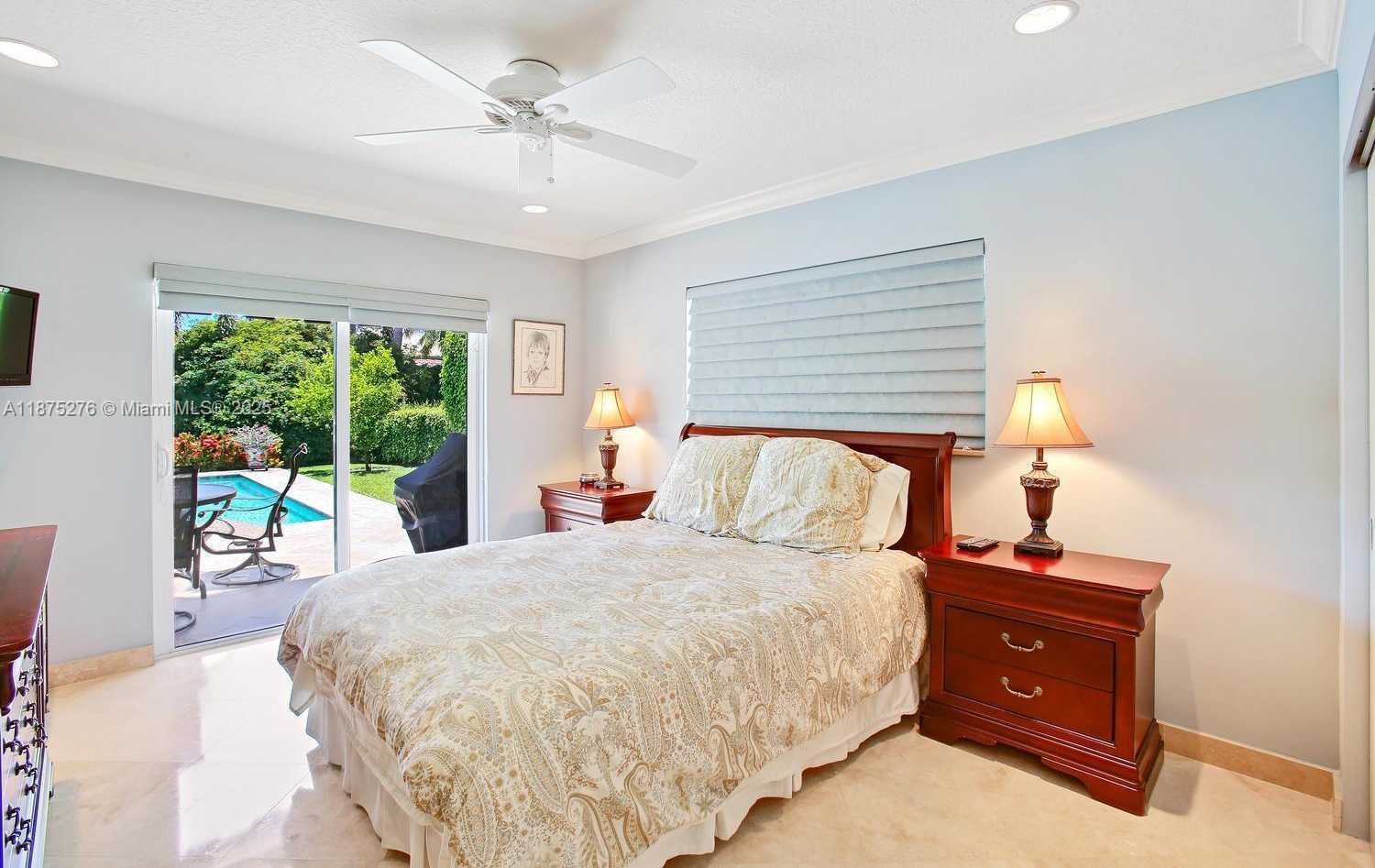 Small Image of 7050 NORTH EAST 7TH AVE, Boca Raton Number 16