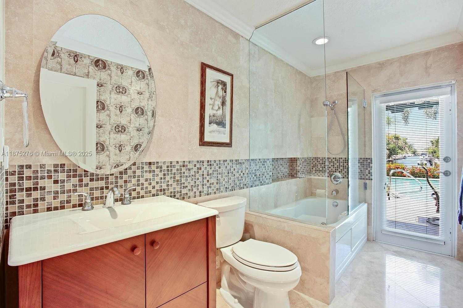 Small Image of 7050 NORTH EAST 7TH AVE, Boca Raton Number 17
