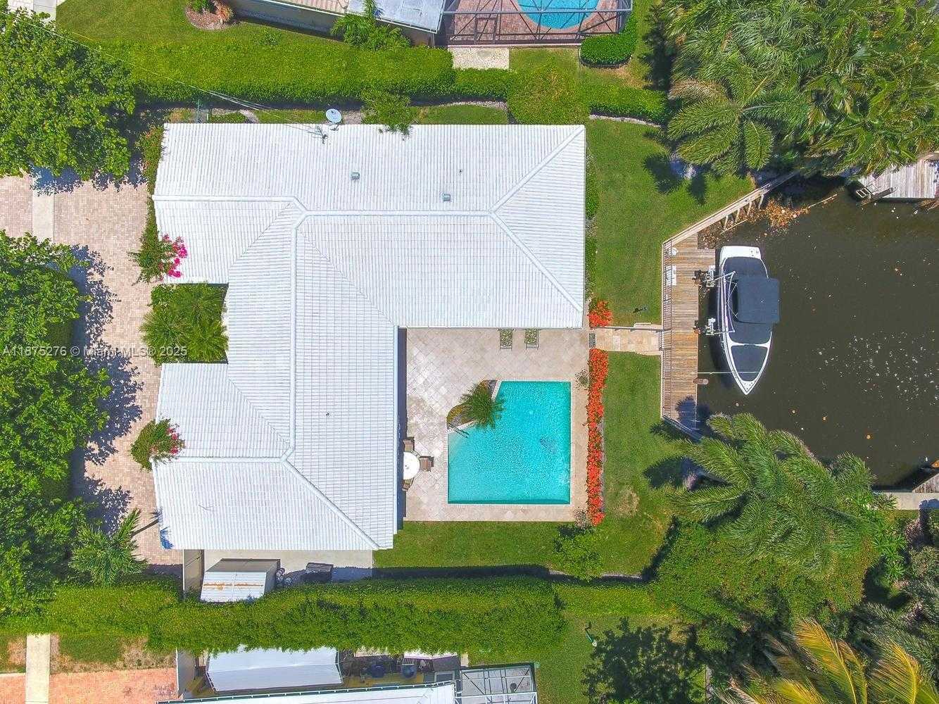 Small Image of 7050 NORTH EAST 7TH AVE, Boca Raton Number 19