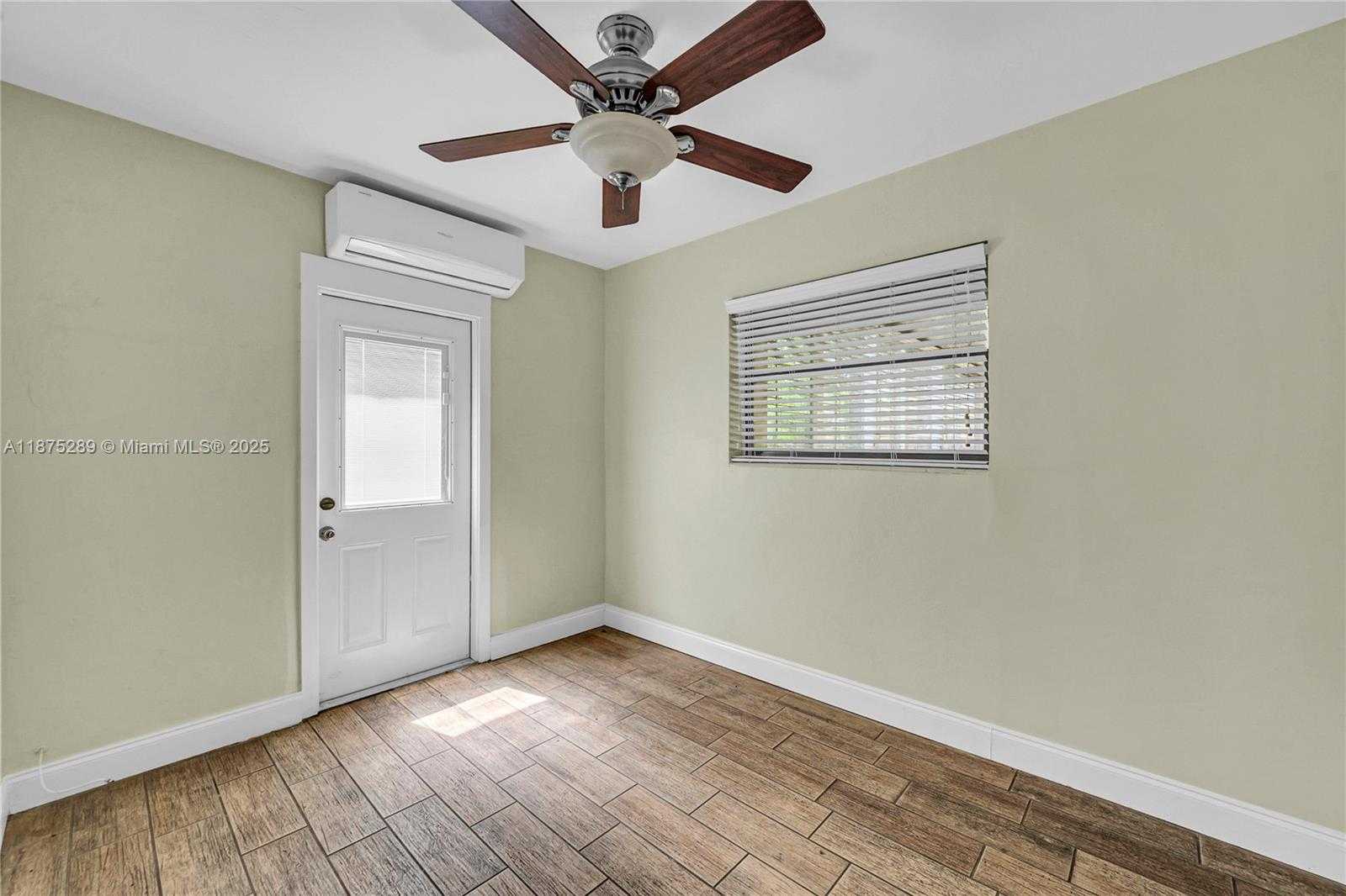 Small Image of 17130 NORTH EAST 7TH AVE, North Miami Beach Number 17