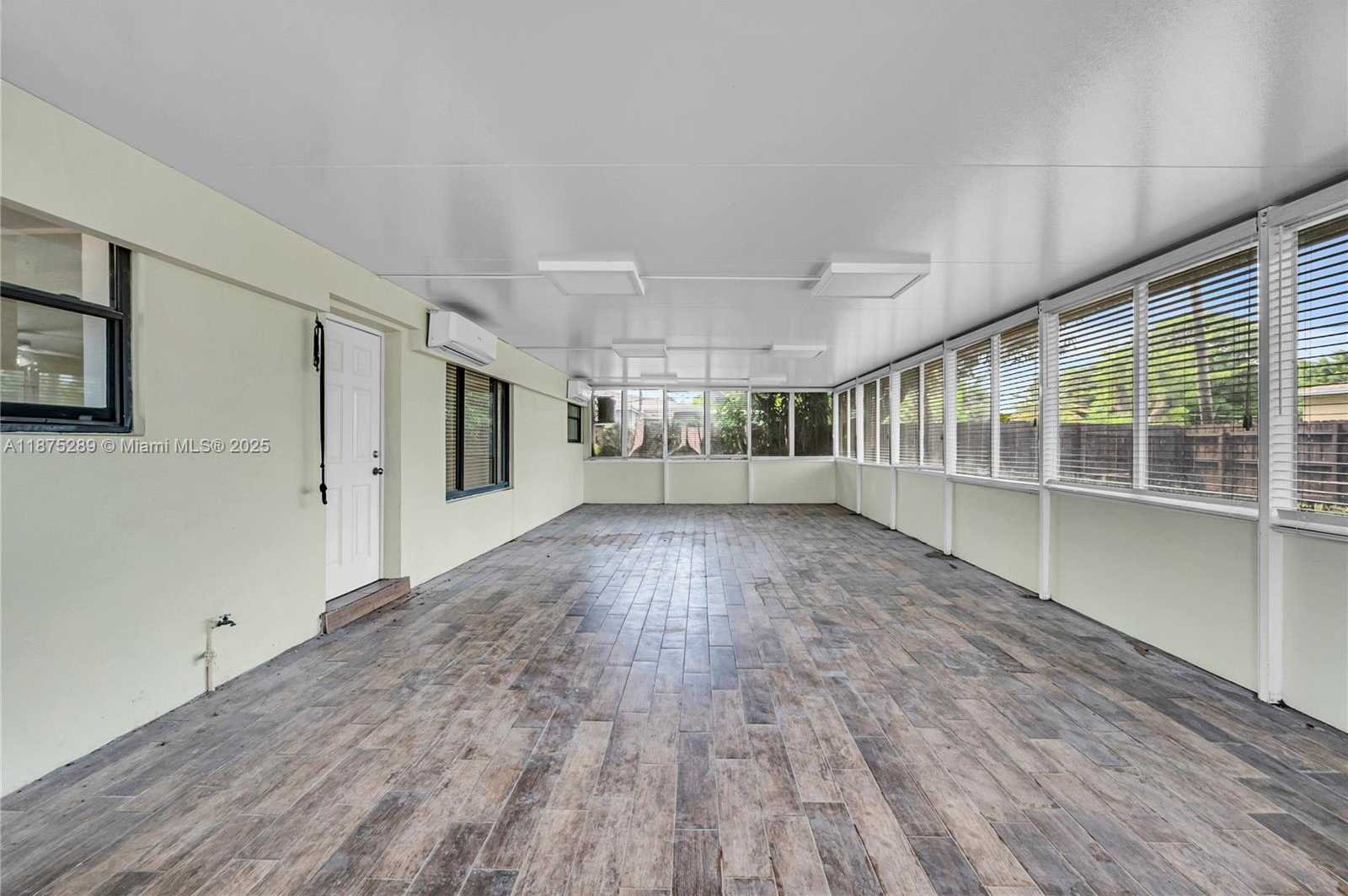 Small Image of 17130 NORTH EAST 7TH AVE, North Miami Beach Number 26