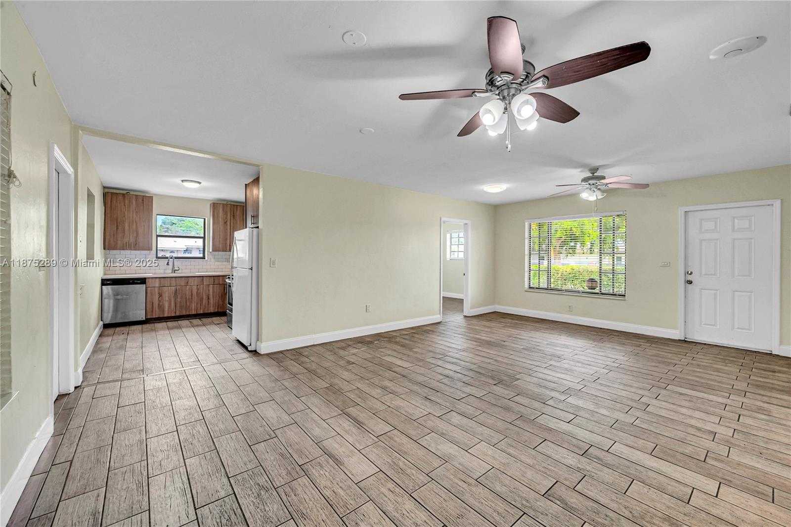 Small Image of 17130 NORTH EAST 7TH AVE, North Miami Beach Number 5