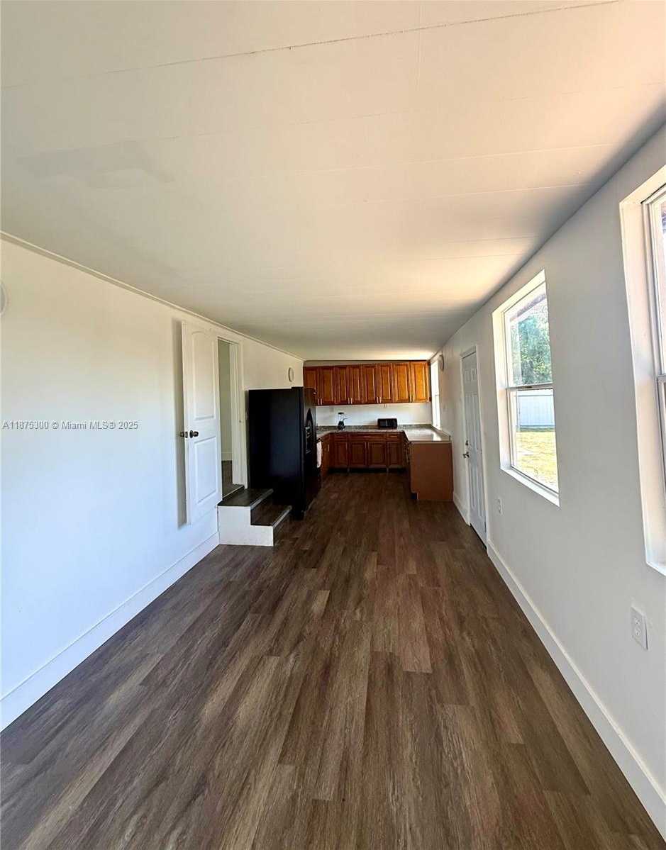 Small Image of 3603 SOUTH EAST 35TH AVE, Other City - In The State Of Florida Number 11