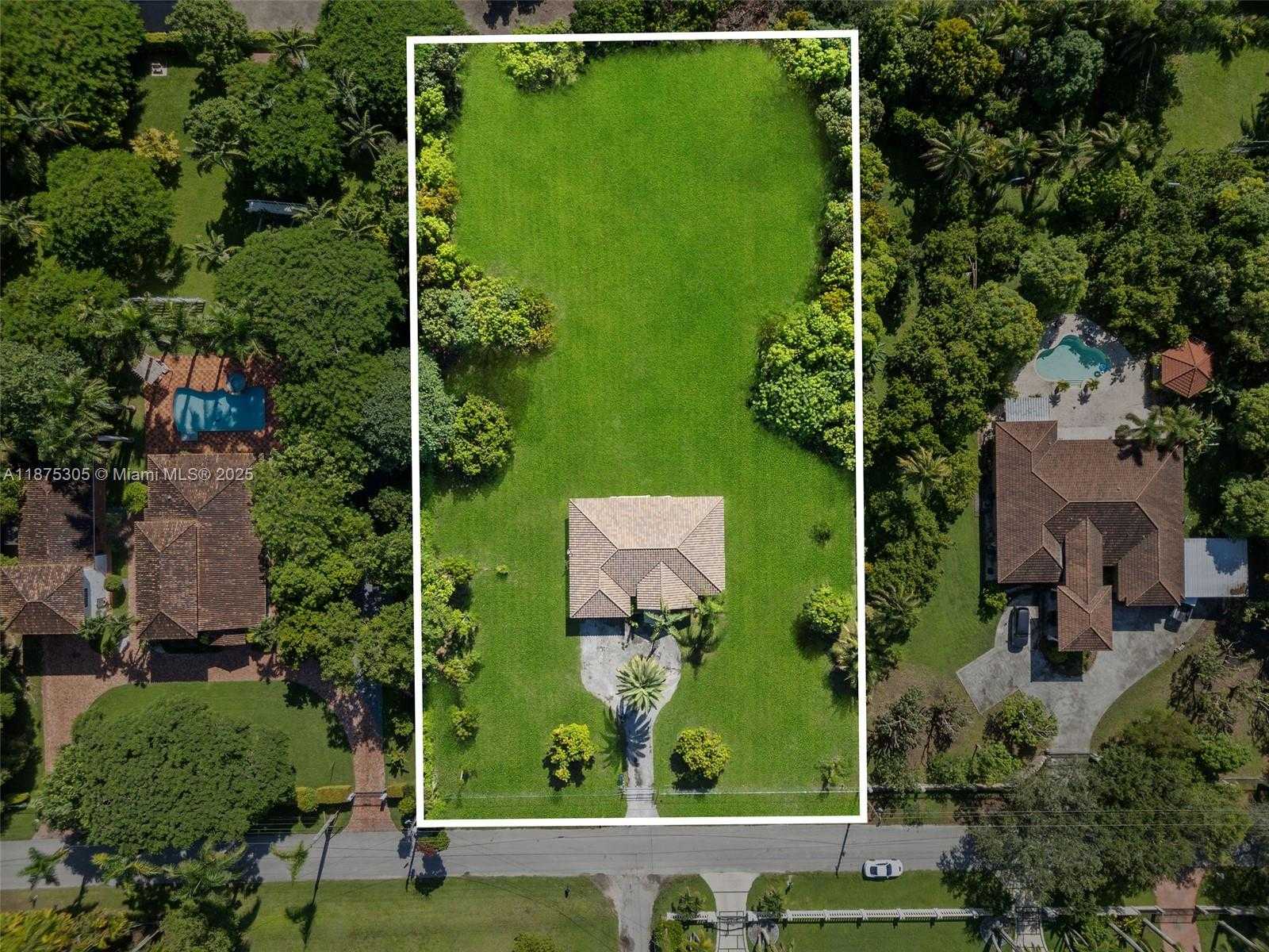 Small Image of 16035 SOUTH WEST 173RD AVE, Miami Number 6