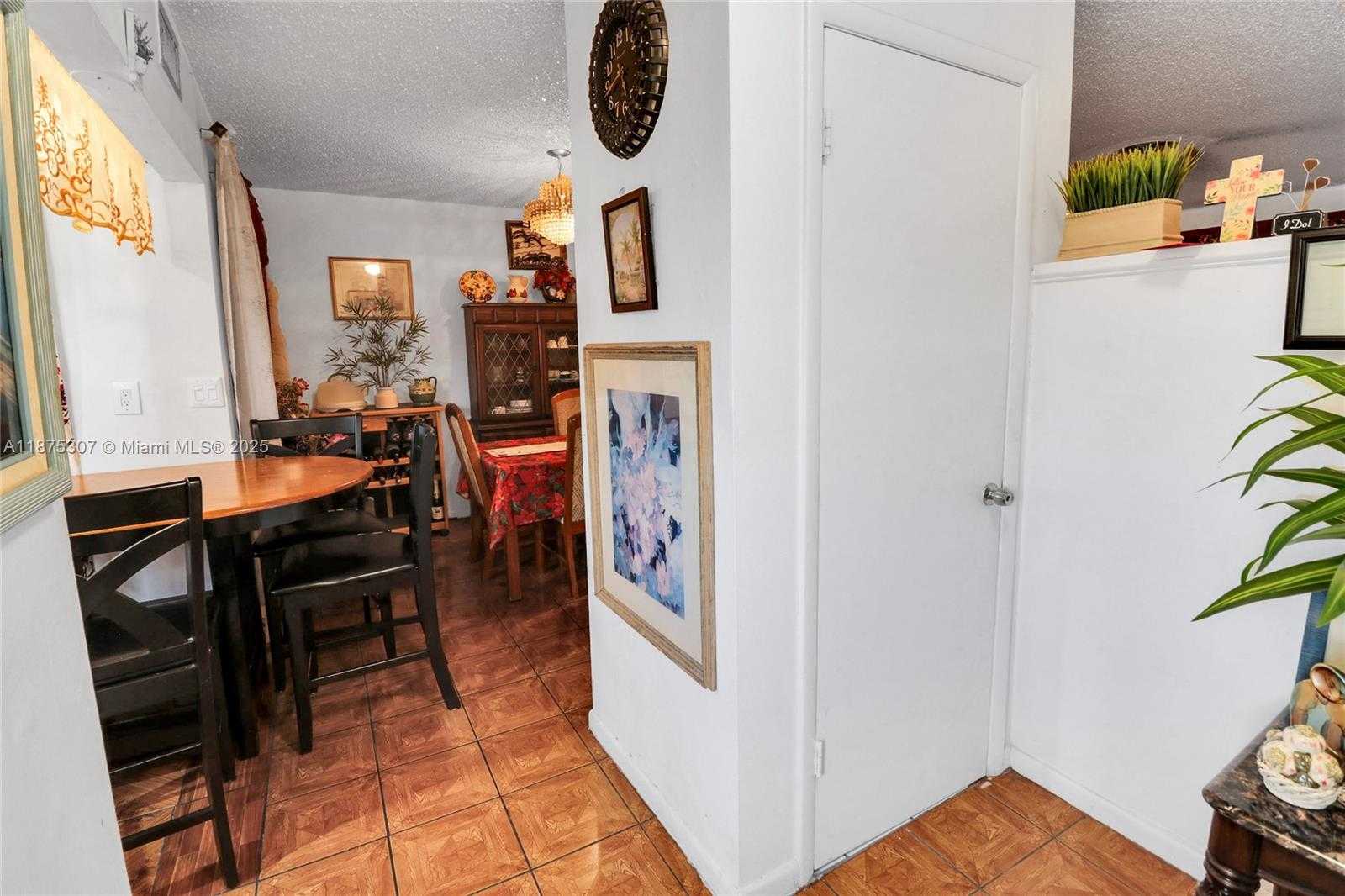 Small Image of 115 NORTH EAST 213TH ST, Miami Gardens Number 12