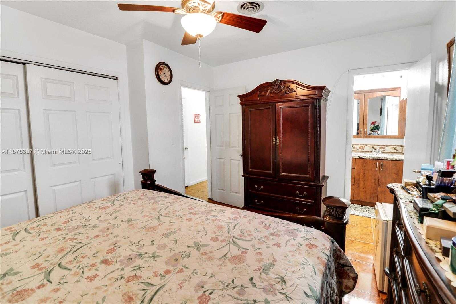 Small Image of 115 NORTH EAST 213TH ST, Miami Gardens Number 16