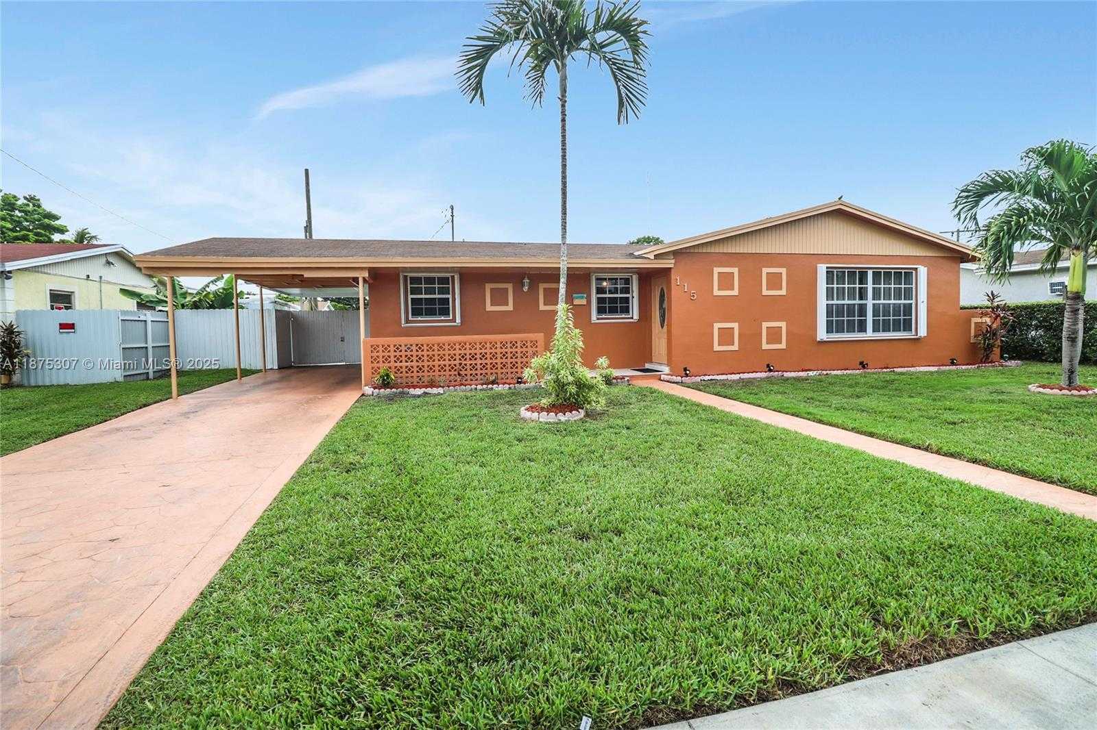 Small Image of 115 NORTH EAST 213TH ST, Miami Gardens Number 2