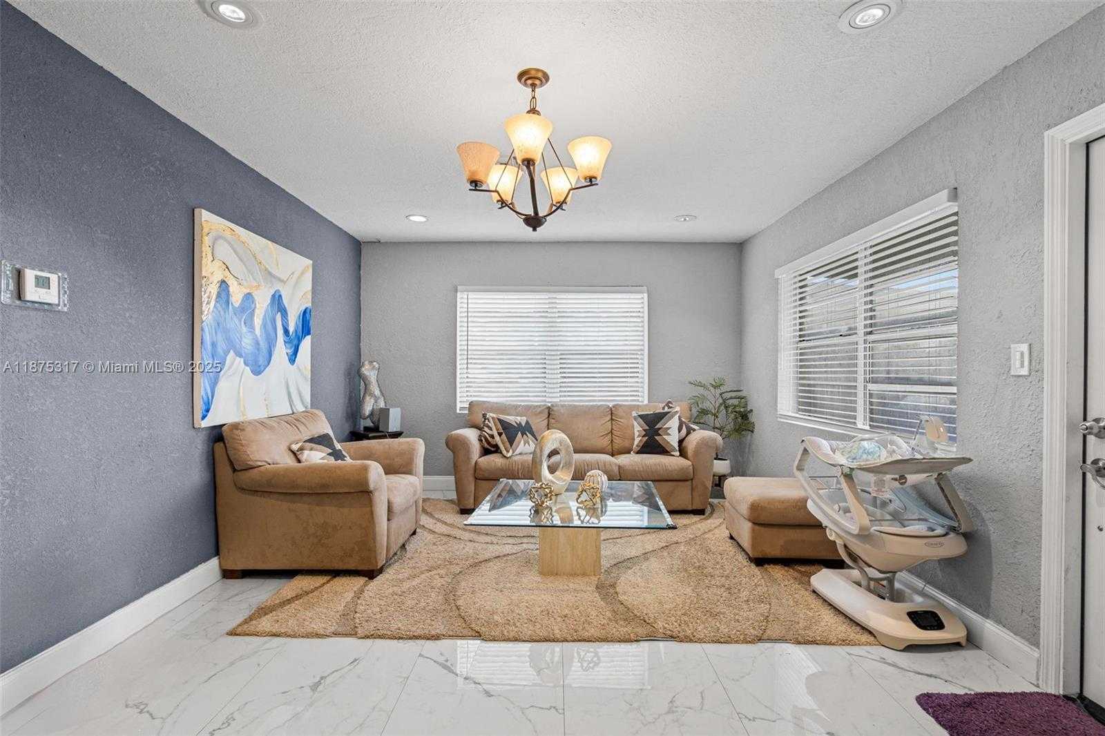 Small Image of 5717 MAYO ST, Hollywood Number 5