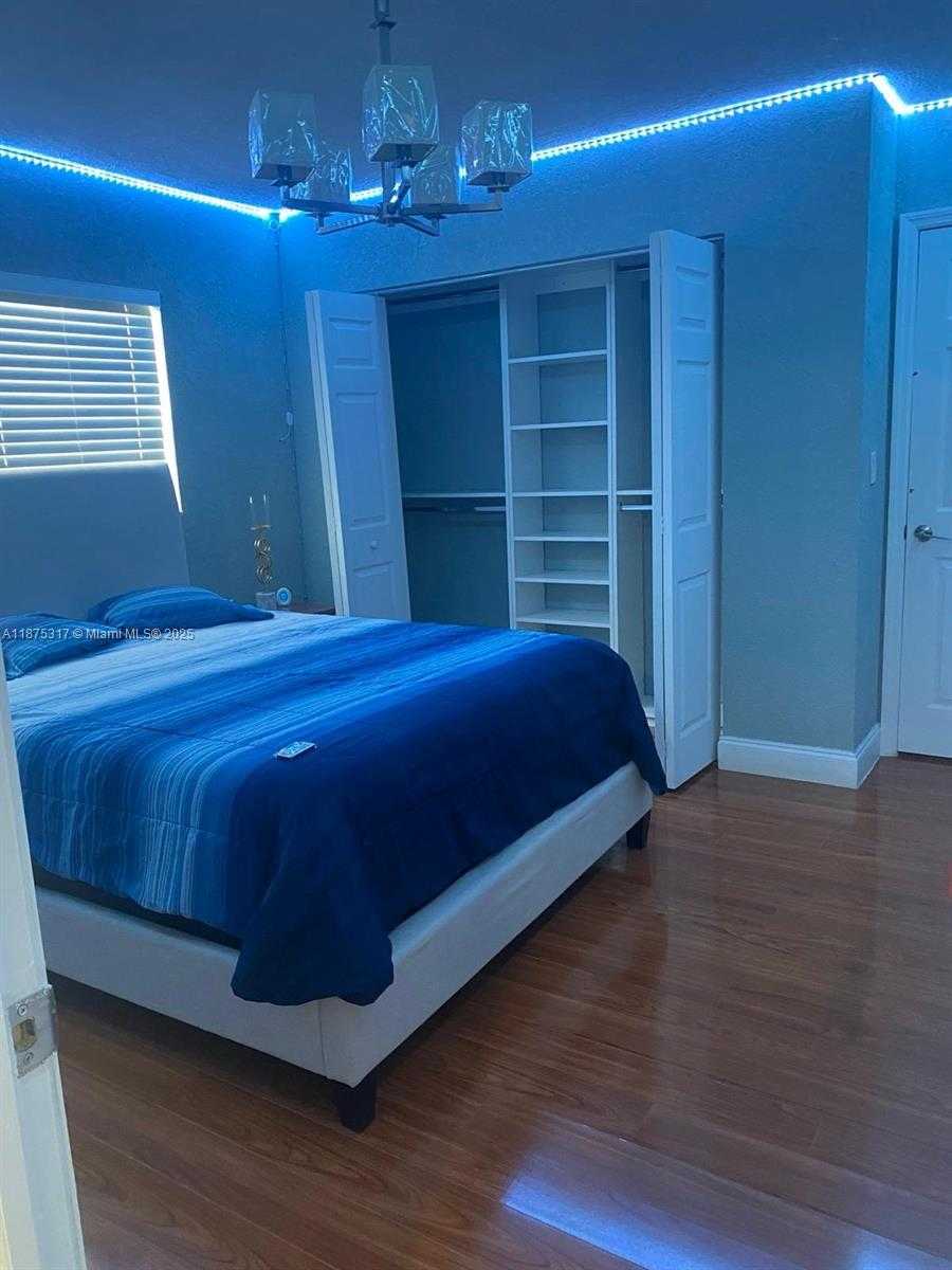 Small Image of 5717 MAYO ST, Hollywood Number 58