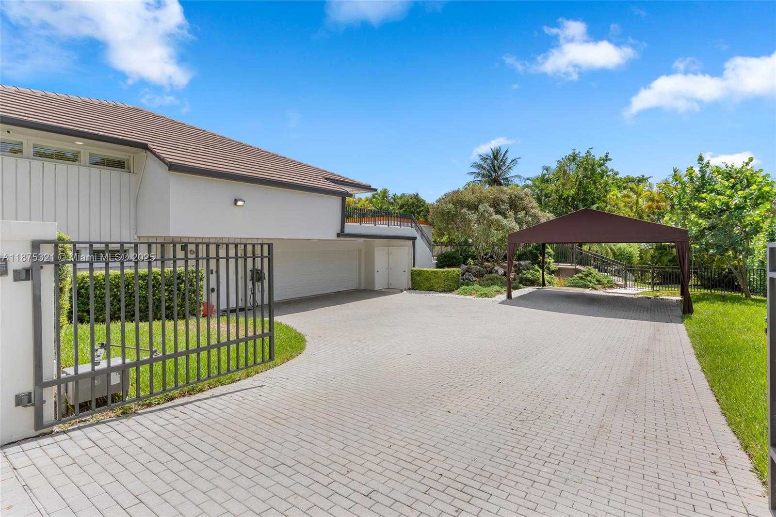 Small Image of 451 RIDGE RD, Coral Gables Number 10