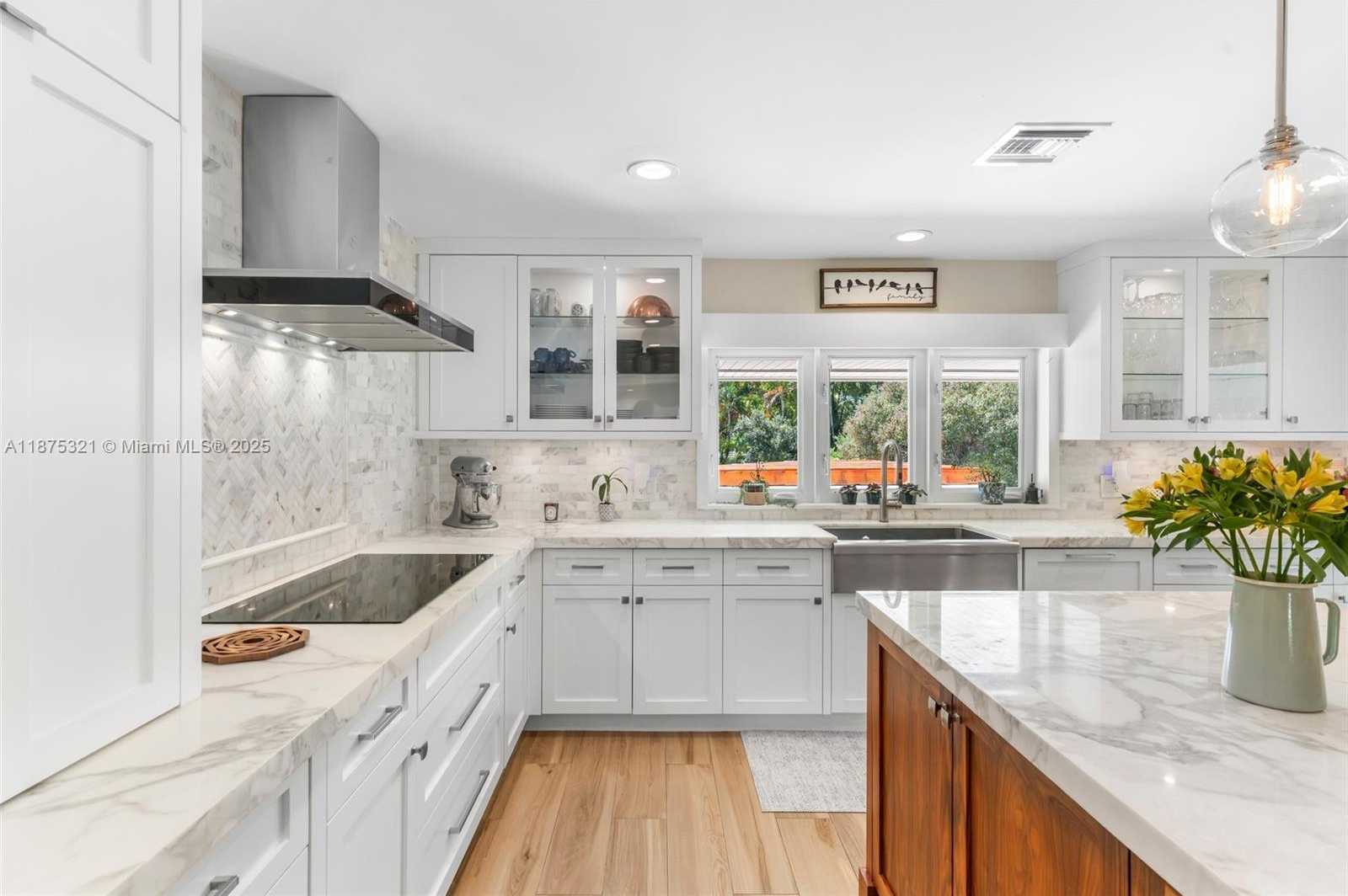 Small Image of 451 RIDGE RD, Coral Gables Number 20