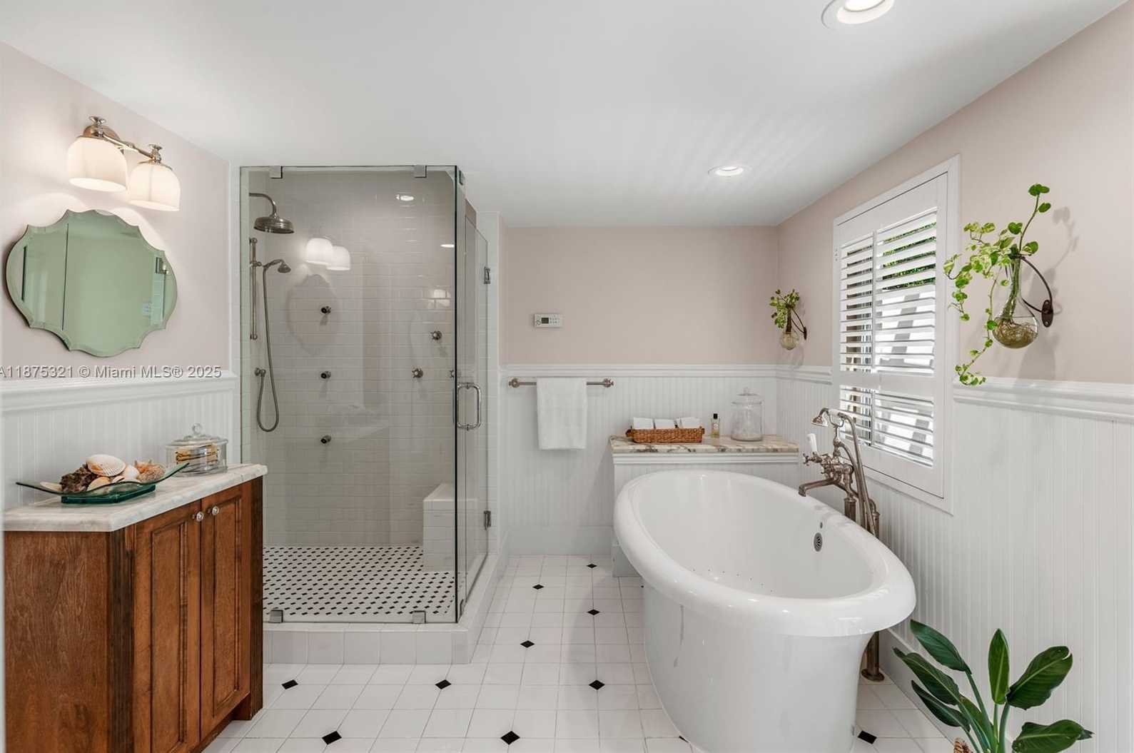 Small Image of 451 RIDGE RD, Coral Gables Number 33