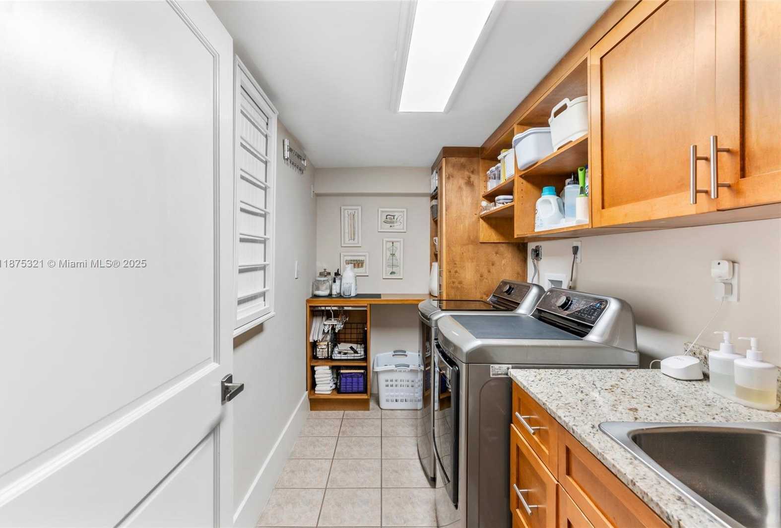 Small Image of 451 RIDGE RD, Coral Gables Number 42