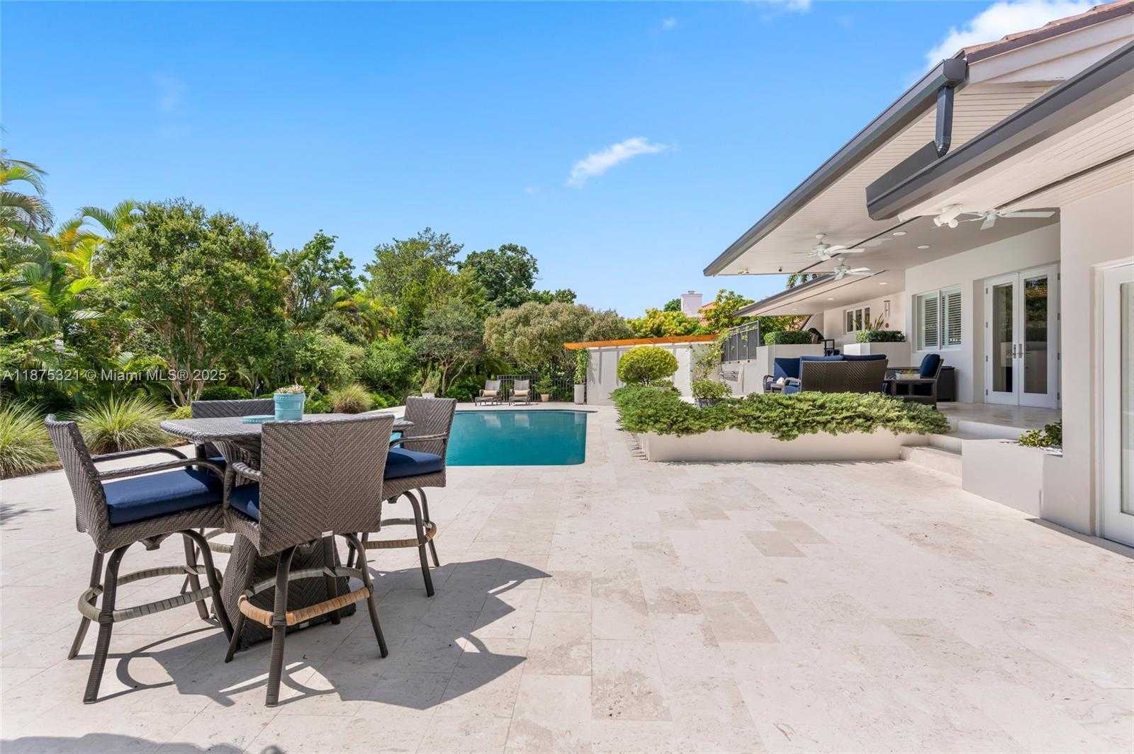 Small Image of 451 RIDGE RD, Coral Gables Number 48