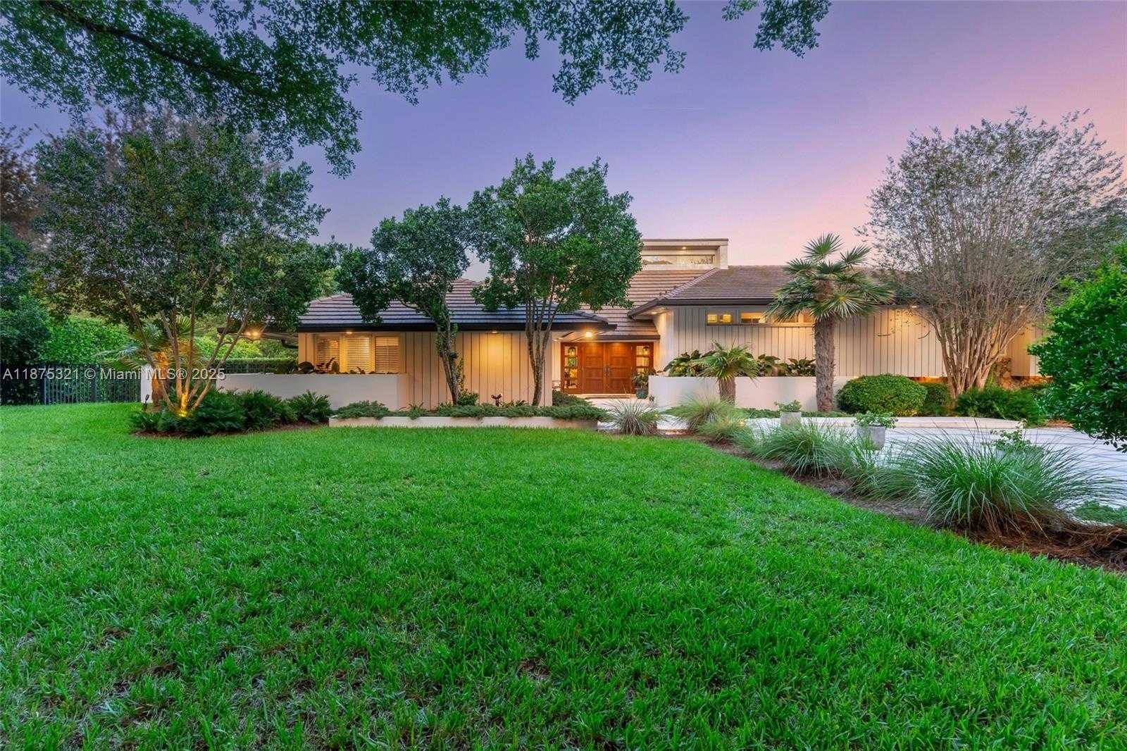 Small Image of 451 RIDGE RD, Coral Gables Number 57