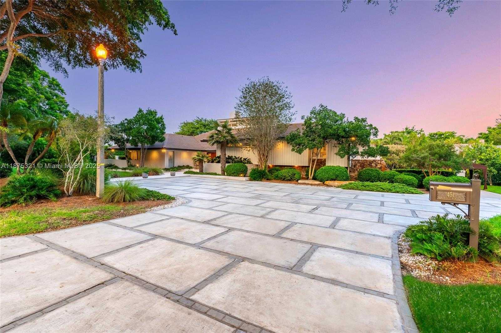 Small Image of 451 RIDGE RD, Coral Gables Number 9