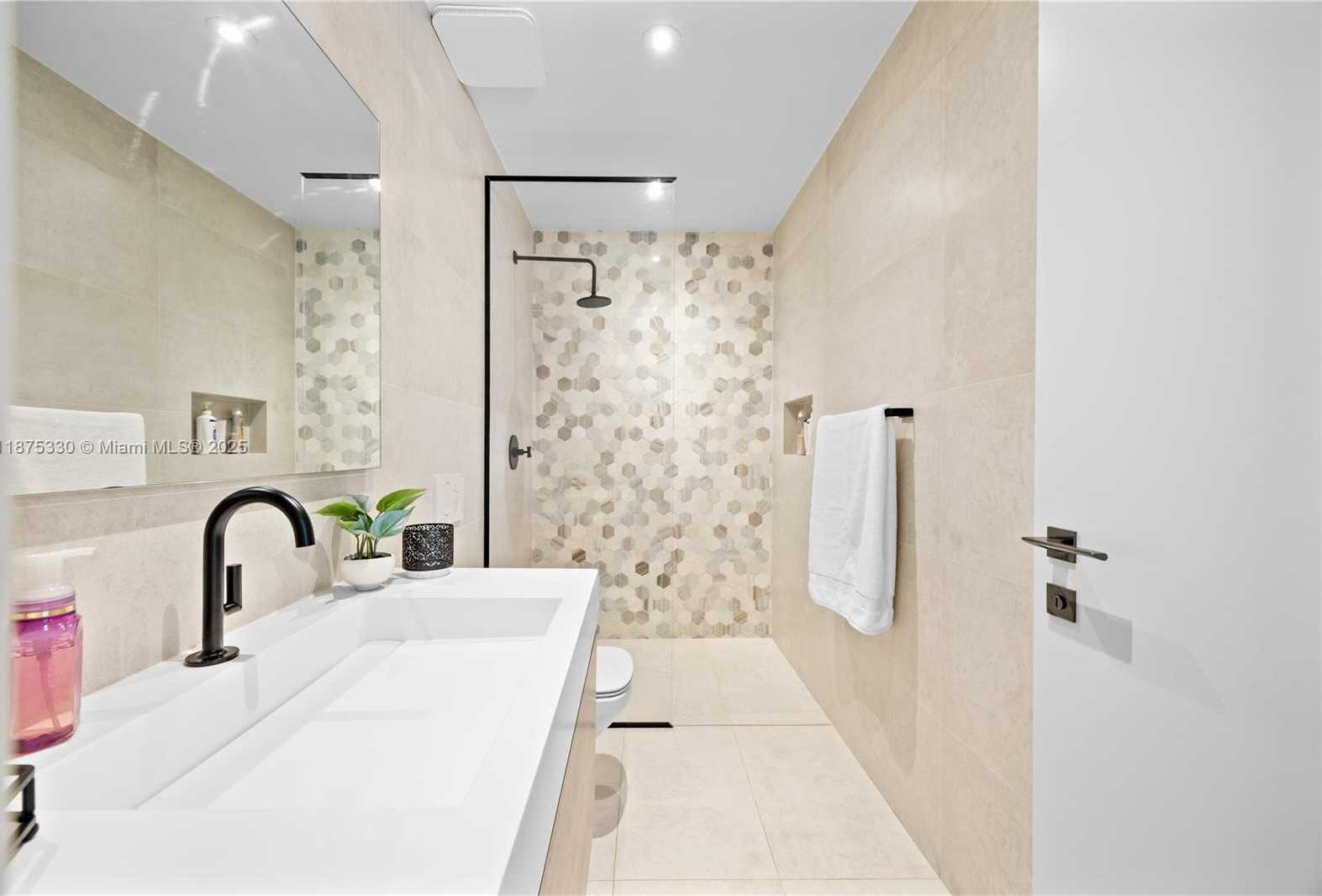 Small Image of 288 NORTH EAST 117TH ST, Miami Number 28
