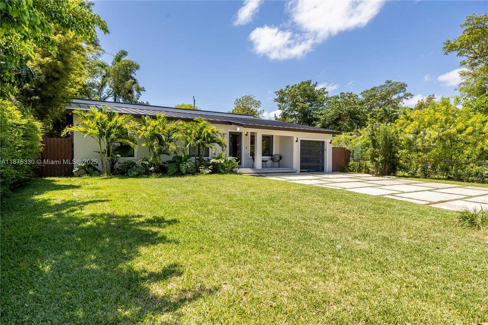 Small Image of 288 NORTH EAST 117TH ST, Miami Number 62
