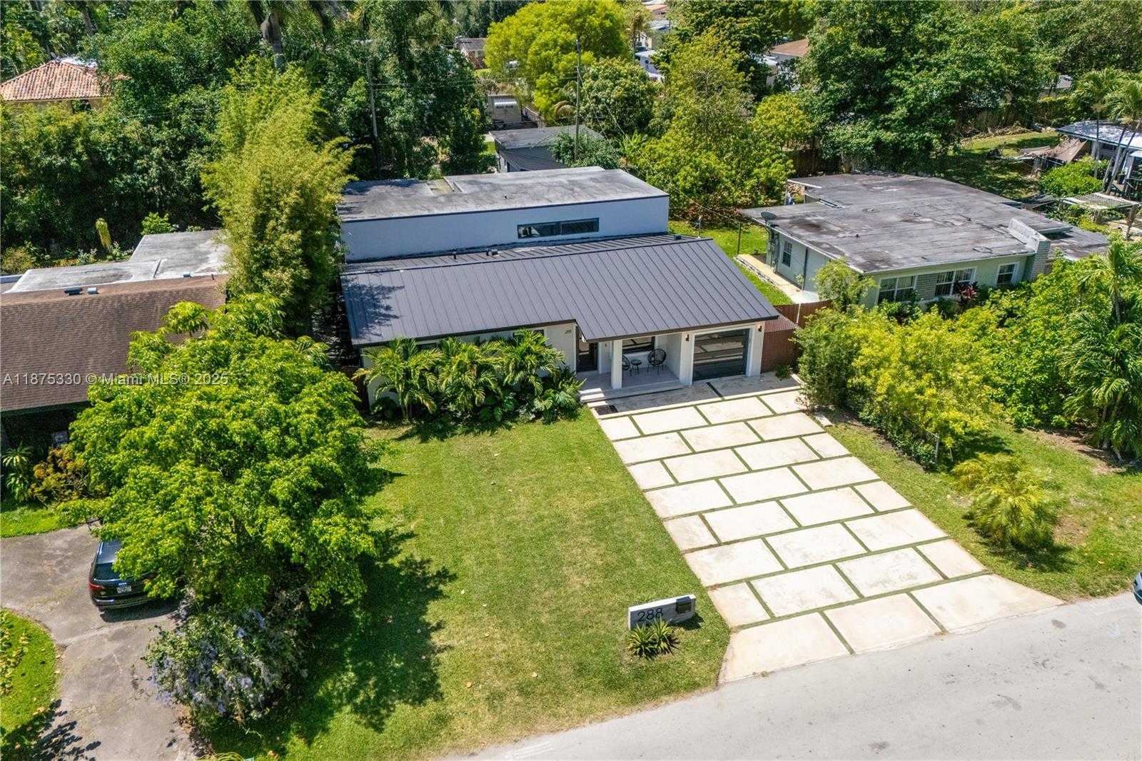 Small Image of 288 NORTH EAST 117TH ST, Miami Number 64