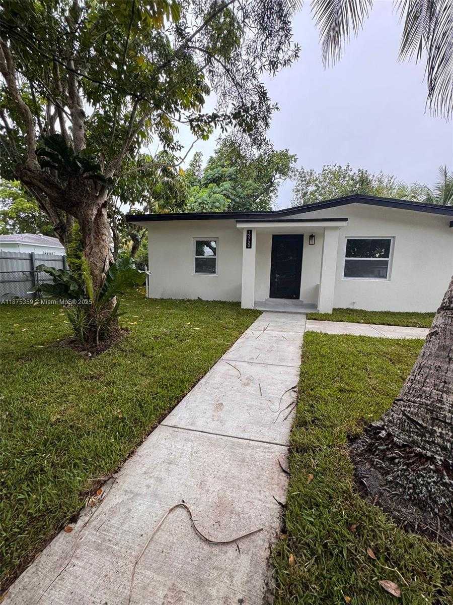 Small Image of 13720 NORTH WEST 4TH CT, North Miami Number 2