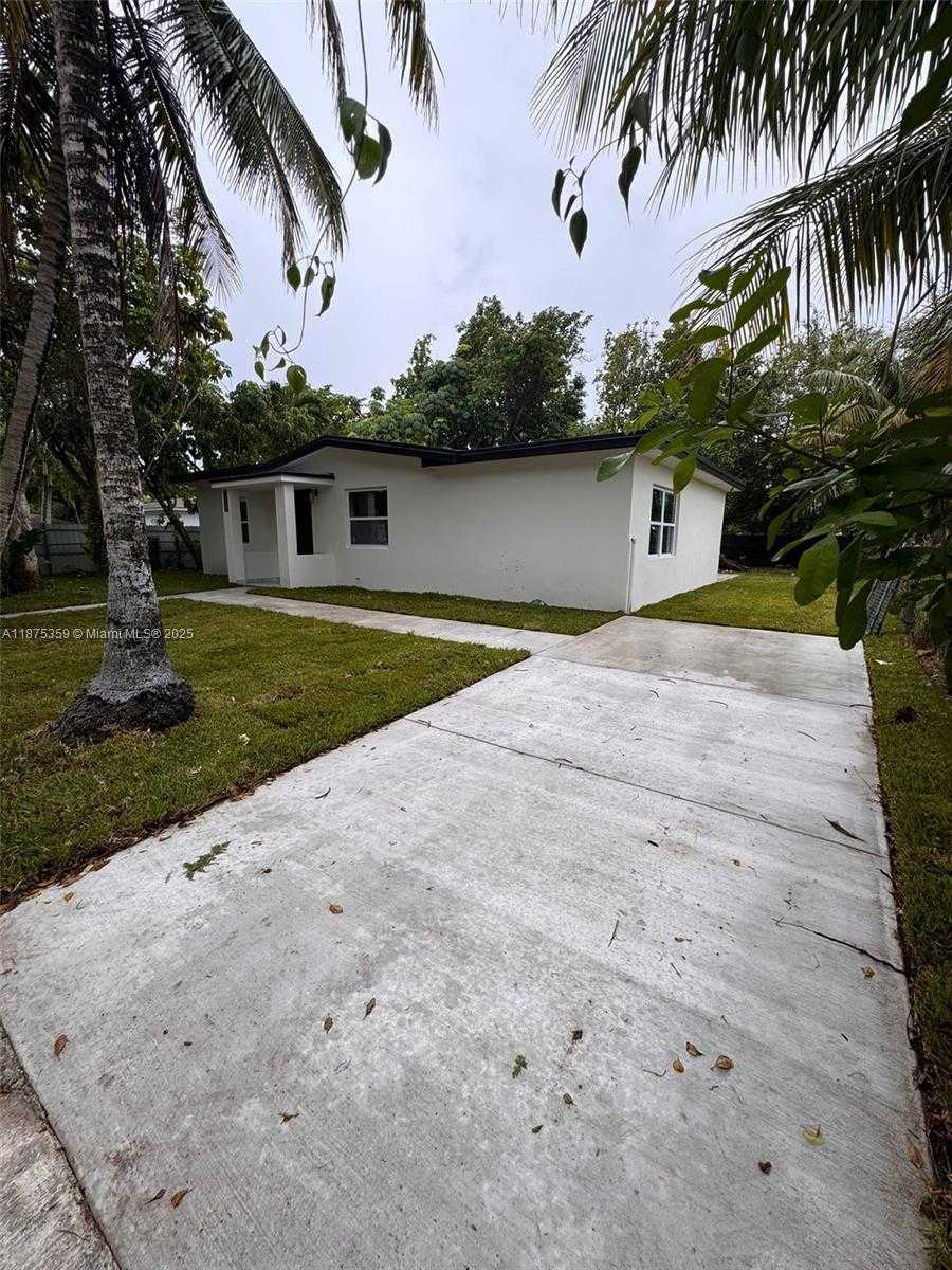 Small Image of 13720 NORTH WEST 4TH CT, North Miami Number 4
