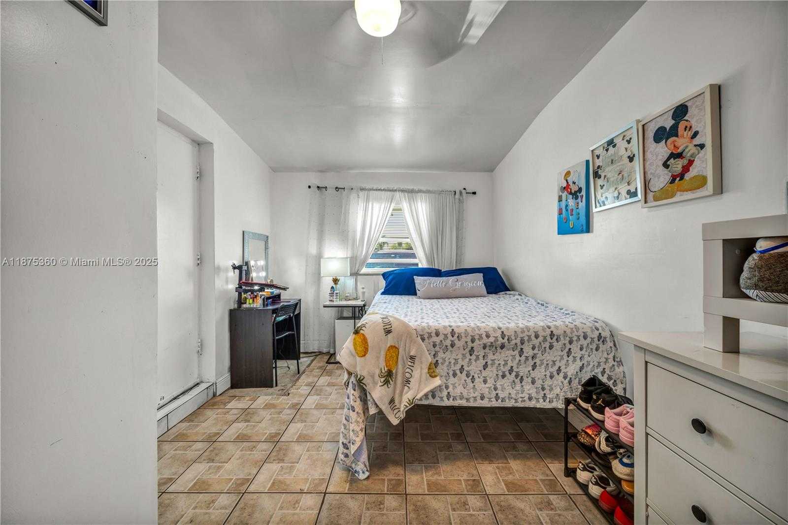 Small Image of 1317 WEST 61ST PL, Hialeah Number 9