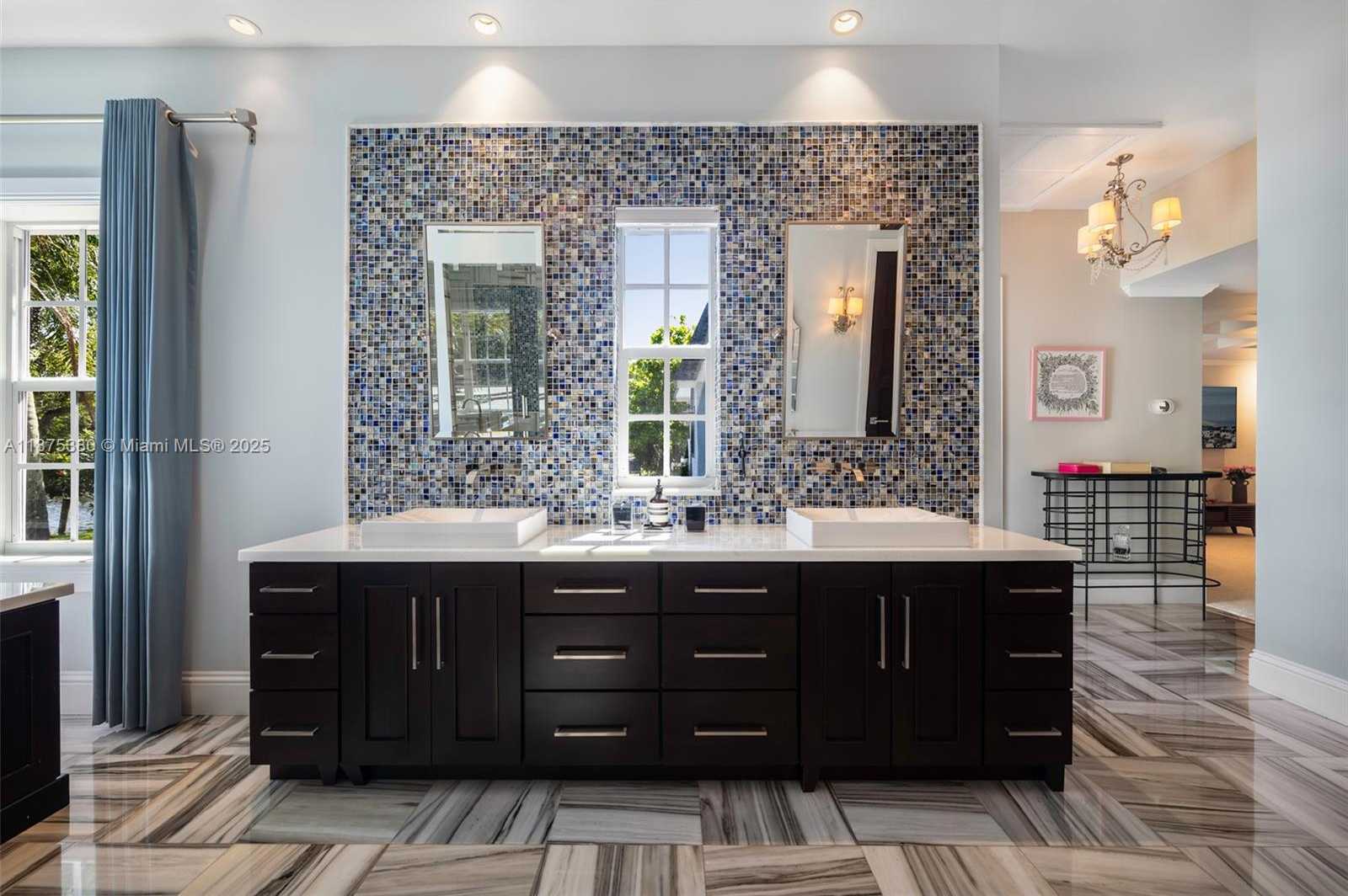 Small Image of 11000 SOUTH WEST 25TH ST, Davie Number 27