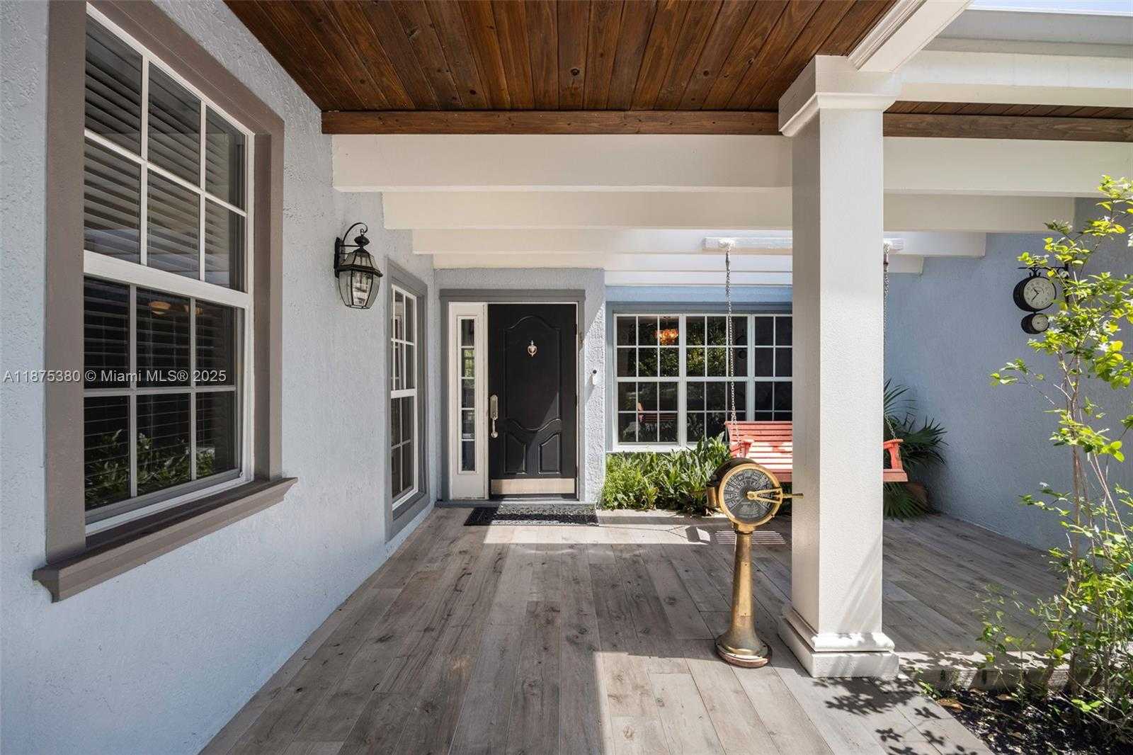 Small Image of 11000 SOUTH WEST 25TH ST, Davie Number 5
