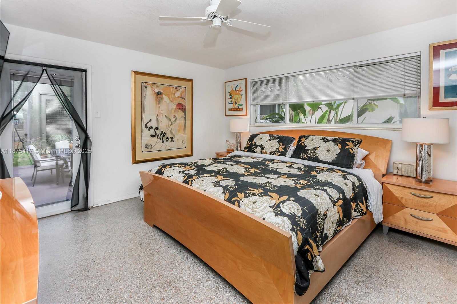Small Image of 1515 HARRISON ST, Hollywood Number 3