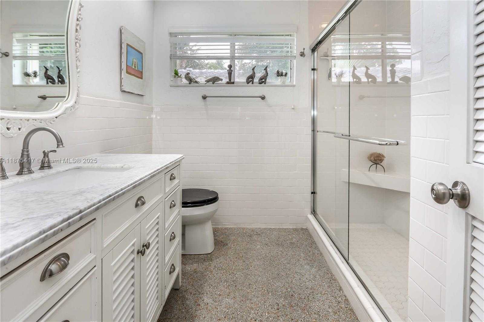 Small Image of 1515 HARRISON ST, Hollywood Number 4