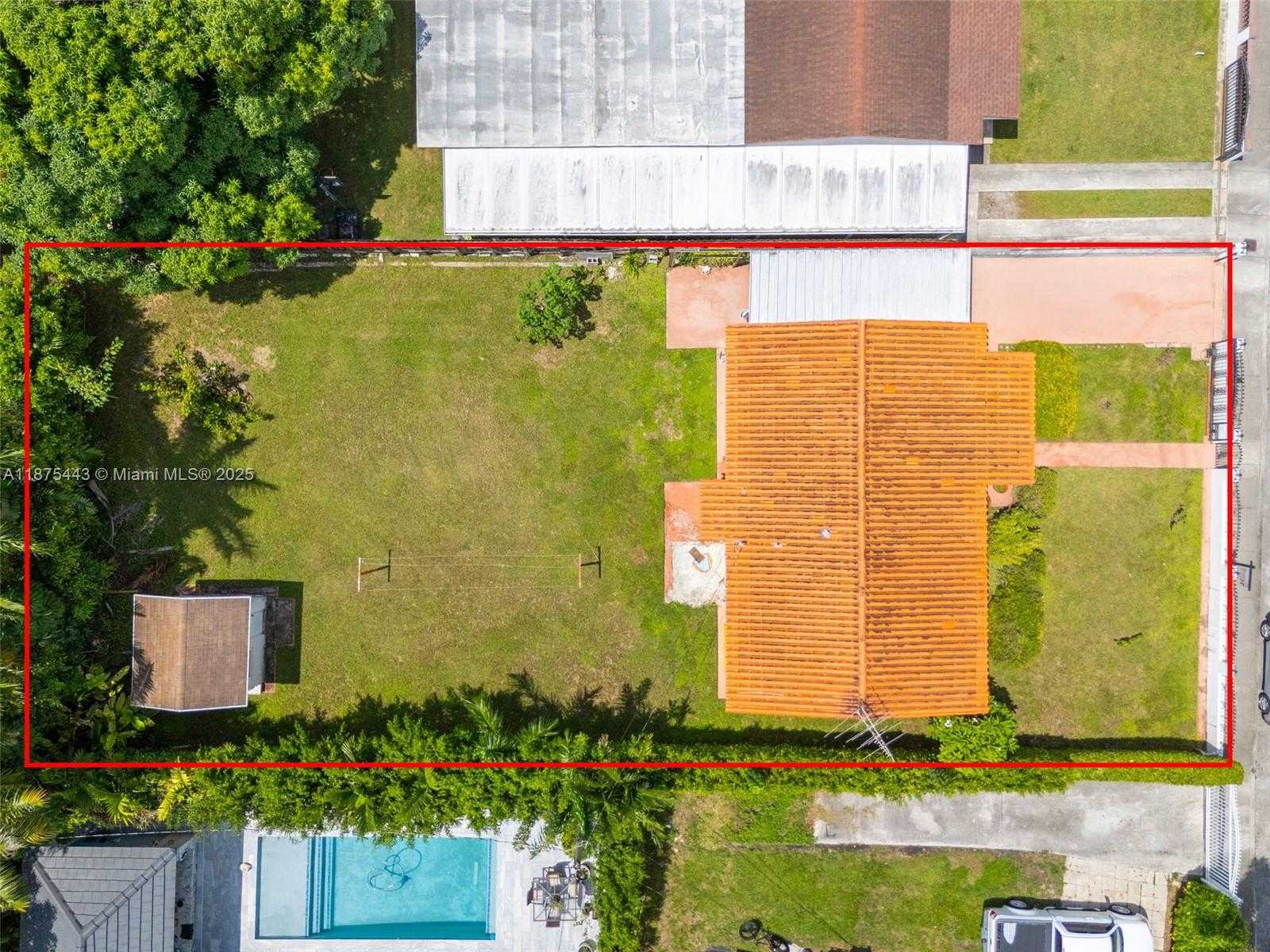 Small Image of 1310 WEST 36TH ST, Hialeah Number 32