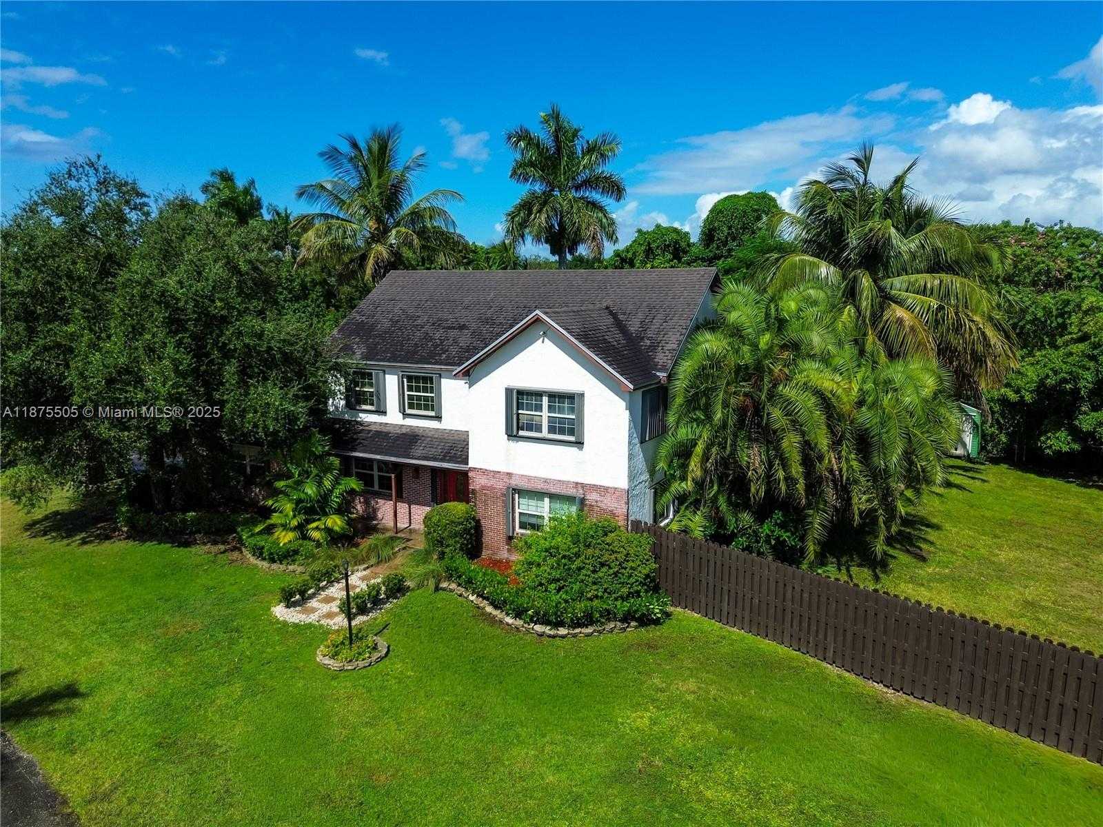 Small Image of 17485 SOUTH WEST 297TH TER, Homestead Number 51