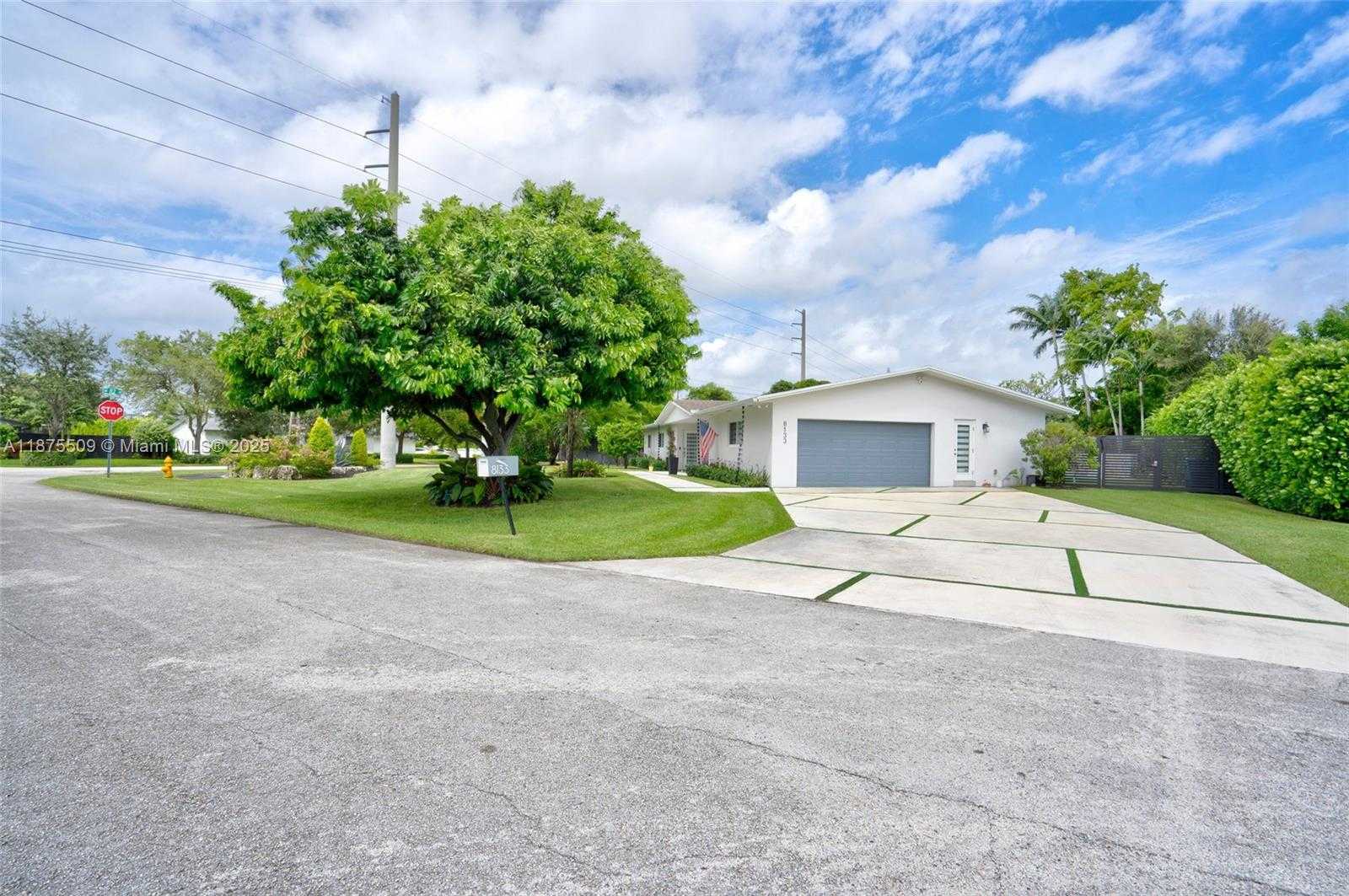 Small Image of 8133 SOUTH WEST 103RD ST, Miami Number 20