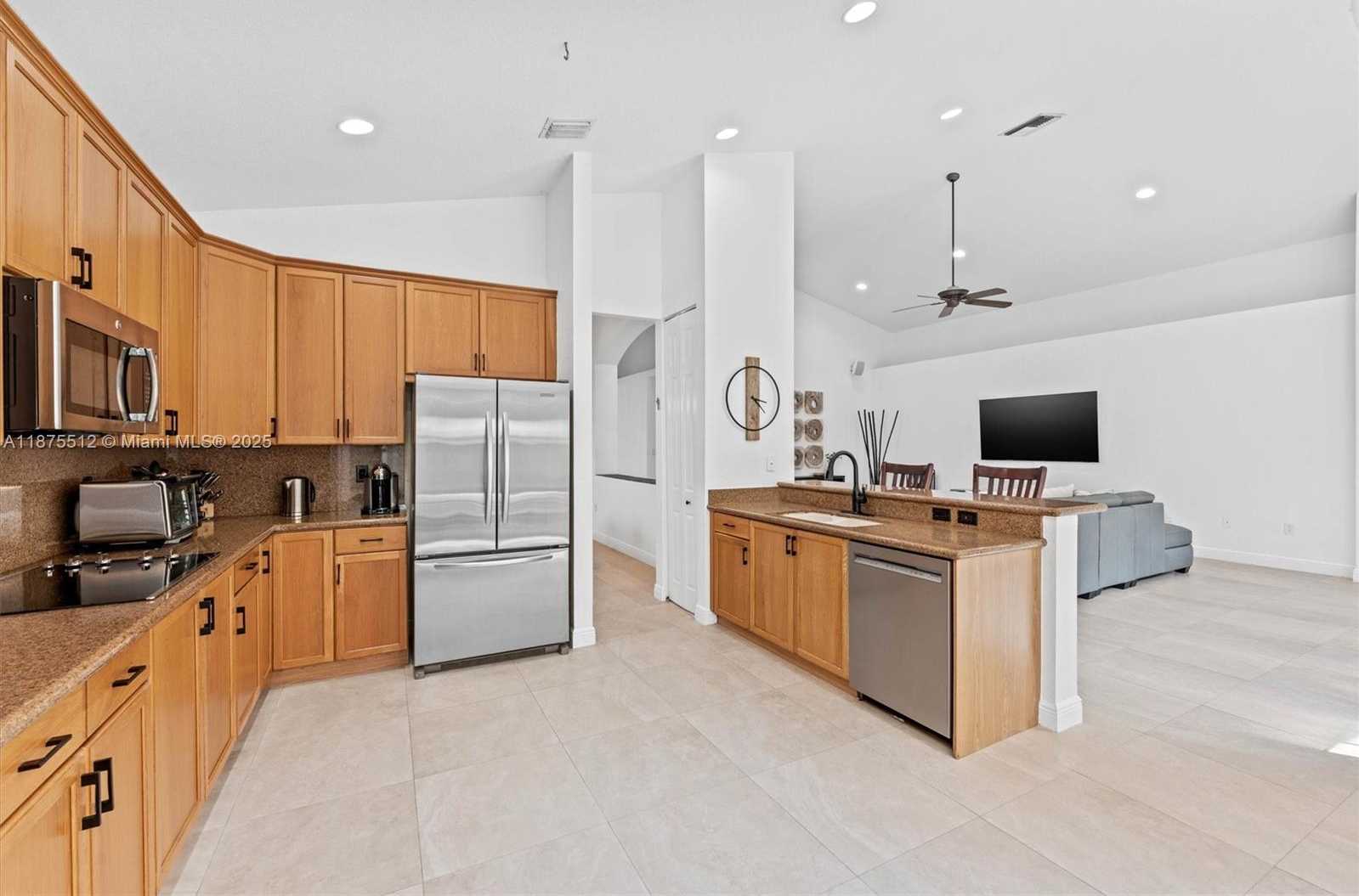 Small Image of 19471 ESTUARY DR, Boca Raton Number 14