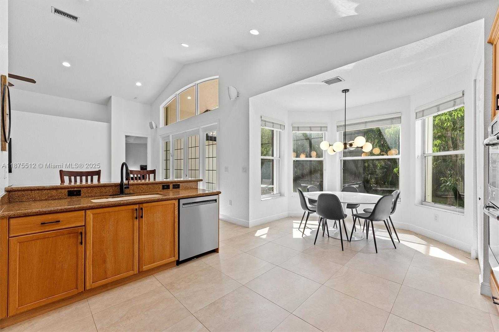 Small Image of 19471 ESTUARY DR, Boca Raton Number 15