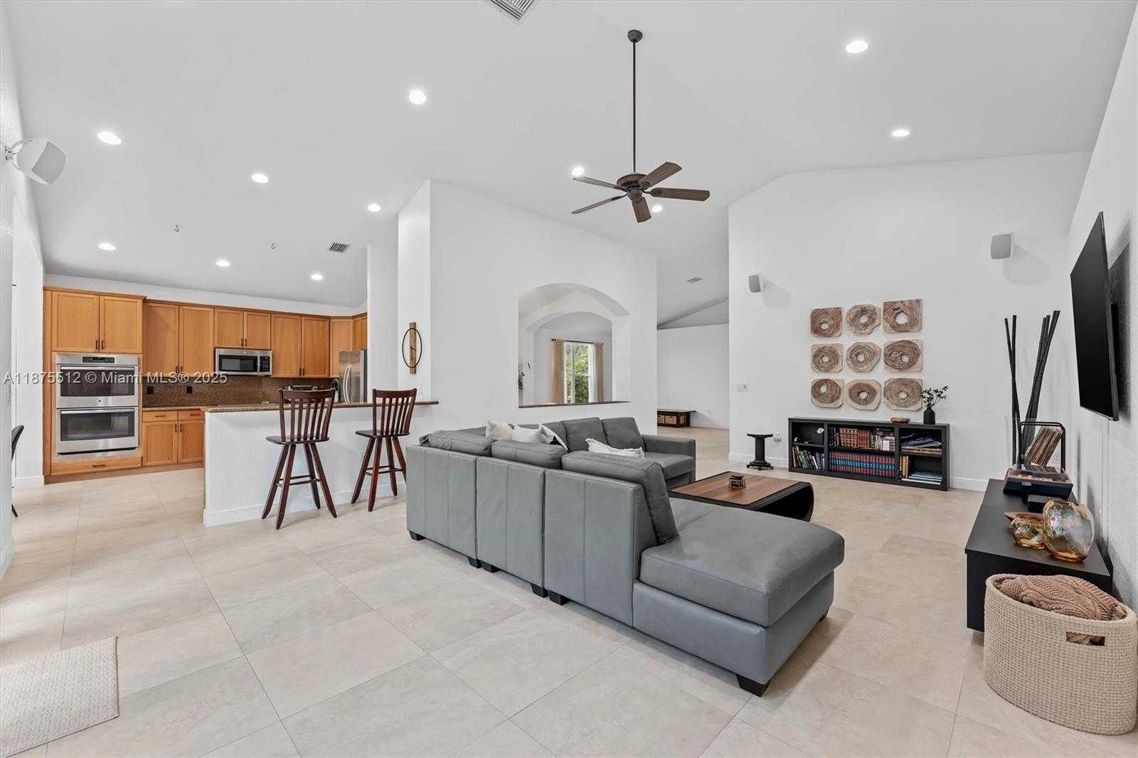 Small Image of 19471 ESTUARY DR, Boca Raton Number 19