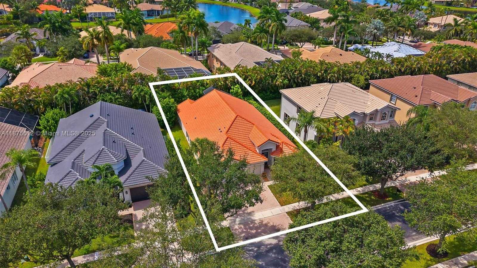 Small Image of 19471 ESTUARY DR, Boca Raton Number 36
