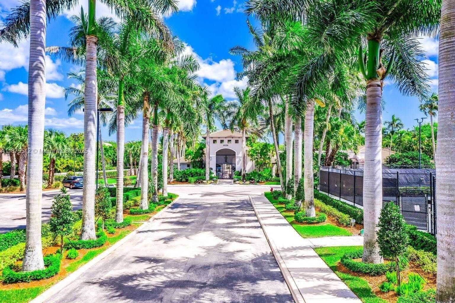 Small Image of 19471 ESTUARY DR, Boca Raton Number 46
