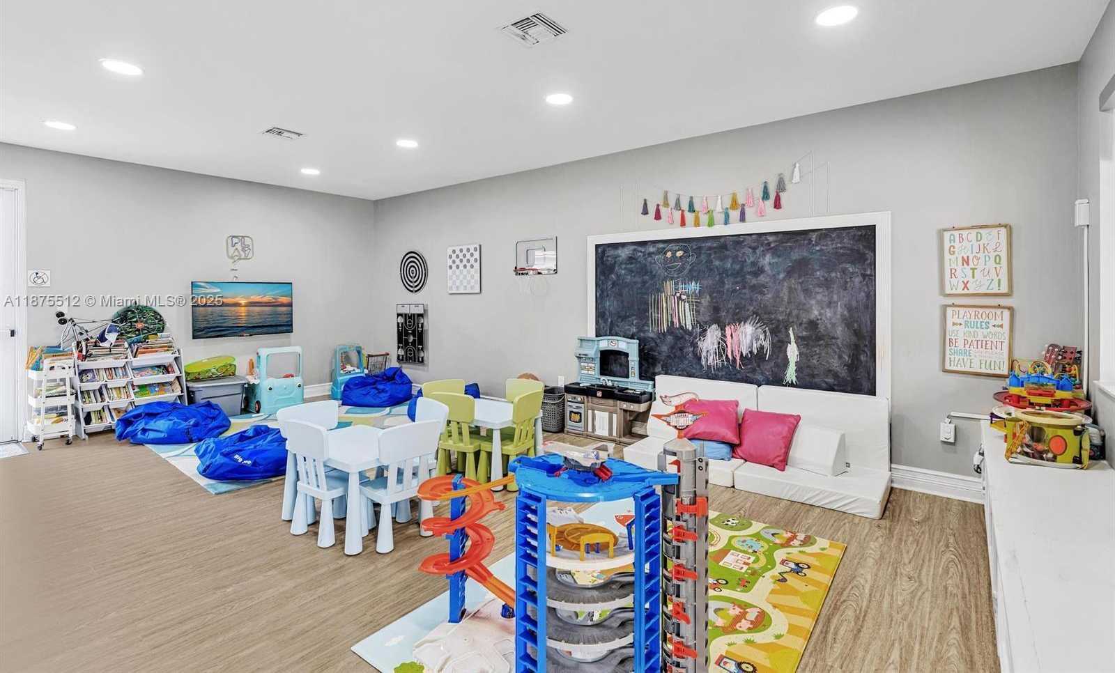 Small Image of 19471 ESTUARY DR, Boca Raton Number 59