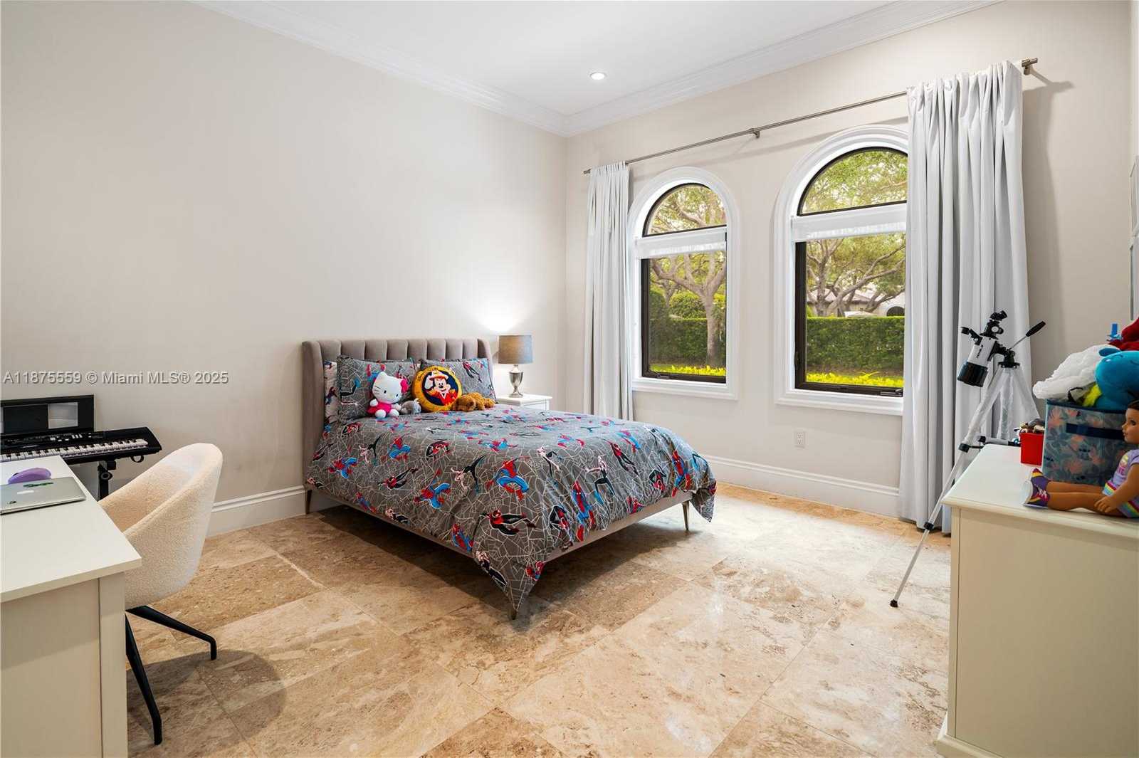 Small Image of 10900 SOUTH WEST 61ST CT, Pinecrest Number 23