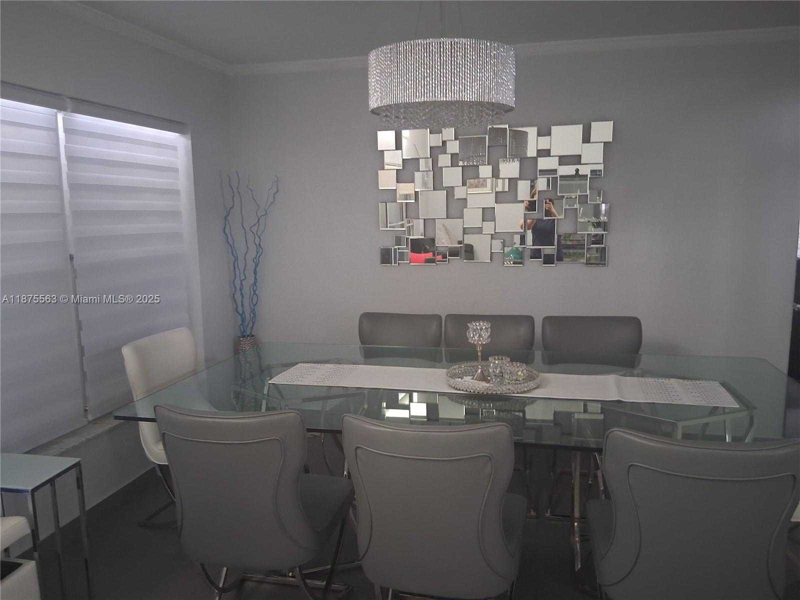 Small Image of 5245 SOUTH WEST 38TH AVE, Hollywood Number 5