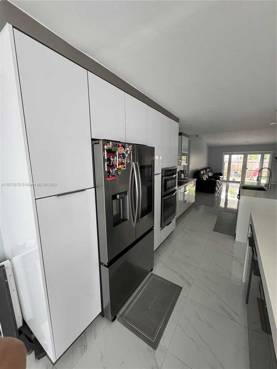 Small Image of 21914 SOUTH WEST 97TH PL, Cutler Bay Number 26