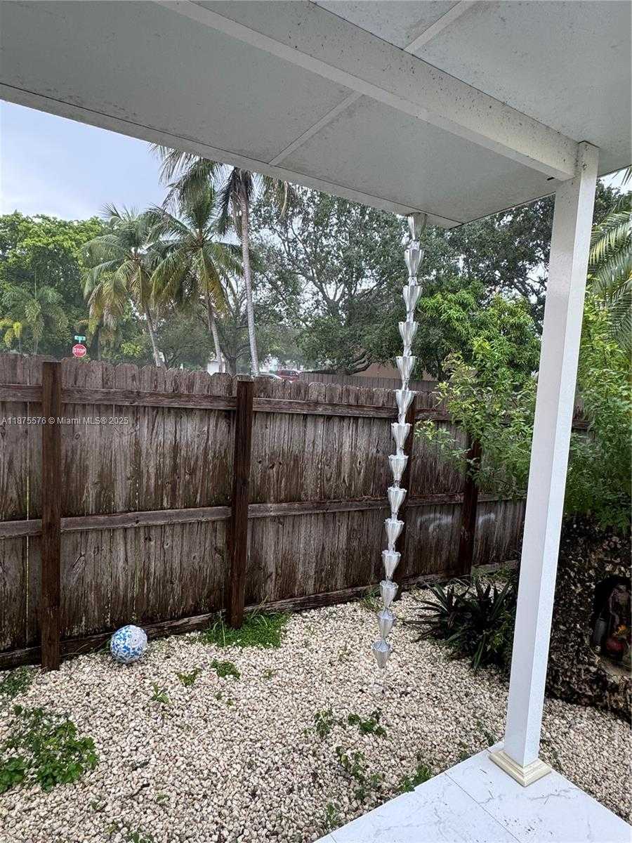Small Image of 21914 SOUTH WEST 97TH PL, Cutler Bay Number 32