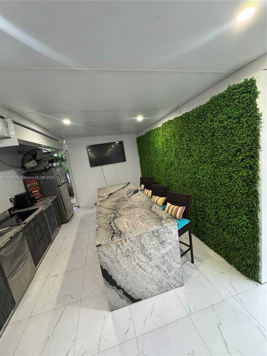 Small Image of 21914 SOUTH WEST 97TH PL, Cutler Bay Number 6