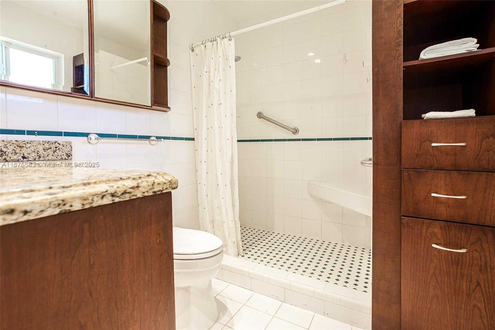 Small Image of 131 SOUTH WEST 59TH AVE, Plantation Number 20